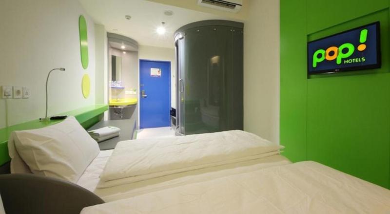 Pop! Tebet Hotel 2*